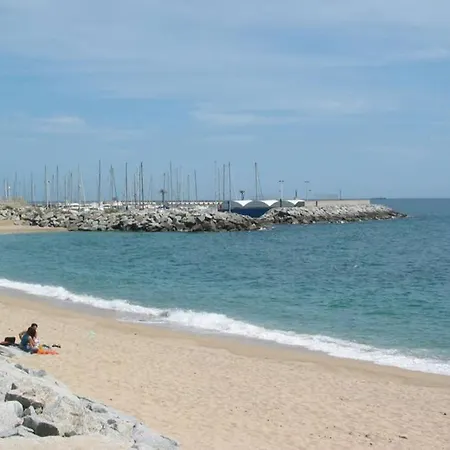 Llavaneras Beach Front * 산 안드레스 데 예바네라스
